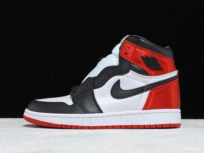 CD0461-016 1 Retro Air Jordan Toe High Satin Black 0822